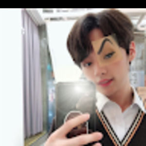 Meet your Posher, Lee know